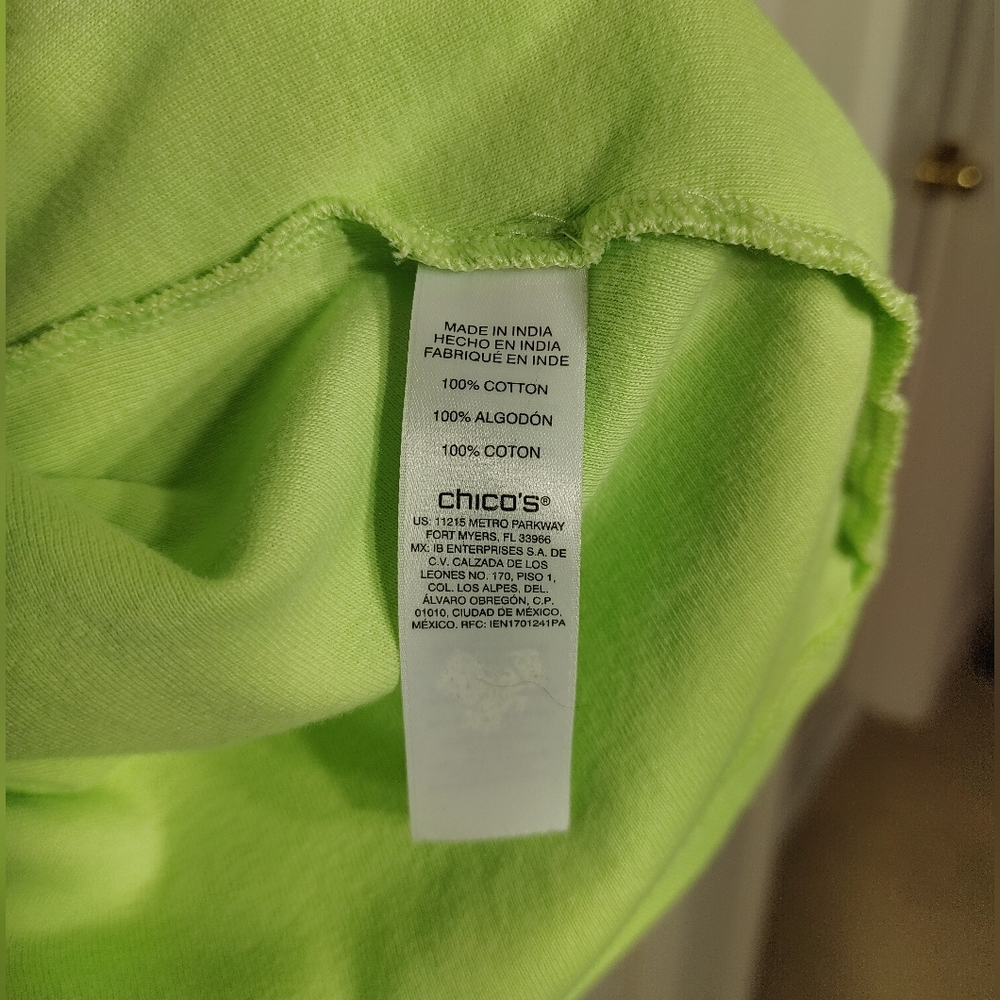 CHICO'S Split Neck Tee - Picture 4 of 6
